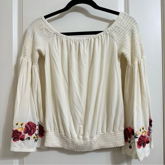 BOSTON PROPER ROSE EMBROIDERED SMOCKED OFF SHOULDER BELL SLEEVE BLOUSE XS BOHO - Picture 5 of 9